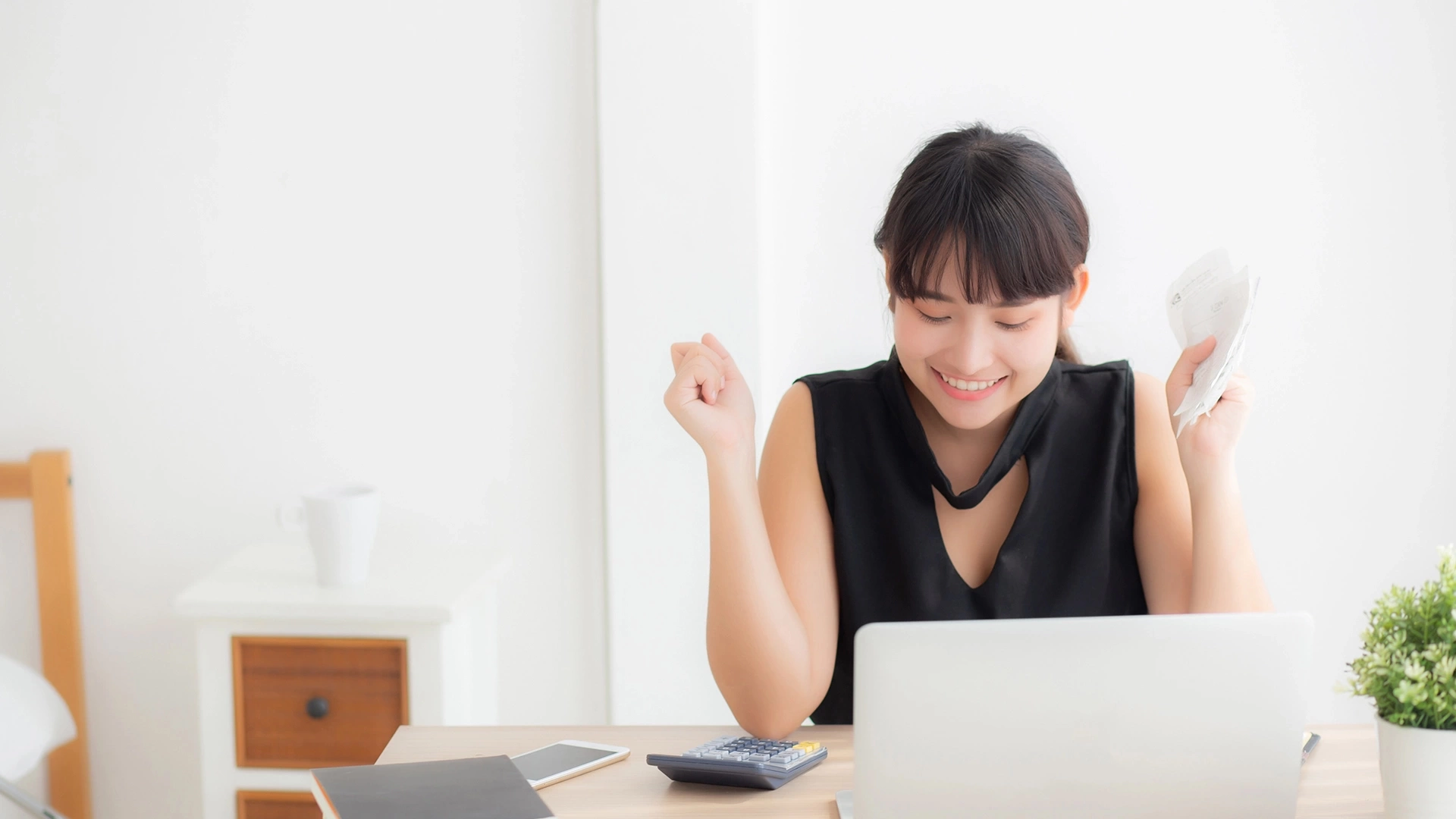 Lời khuyên thiết thực về cách giảm hóa đơn tiền gas và điện trong mùa hè