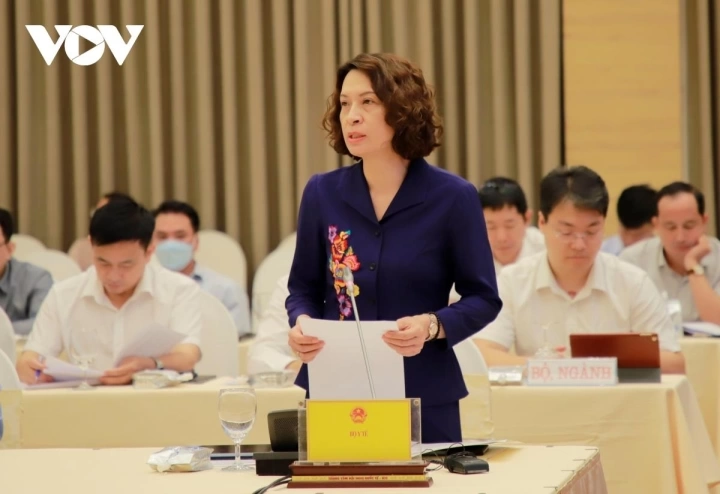 Bộ Y tế: COVID-19 nguy cơ bùng phát trở lại khi miễn dịch cộng đồng suy giảm