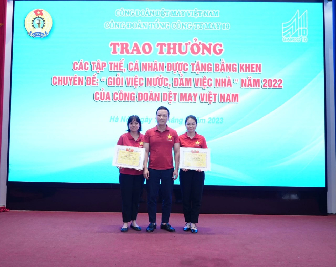 Cô giáo trẻ gieo những niềm vui