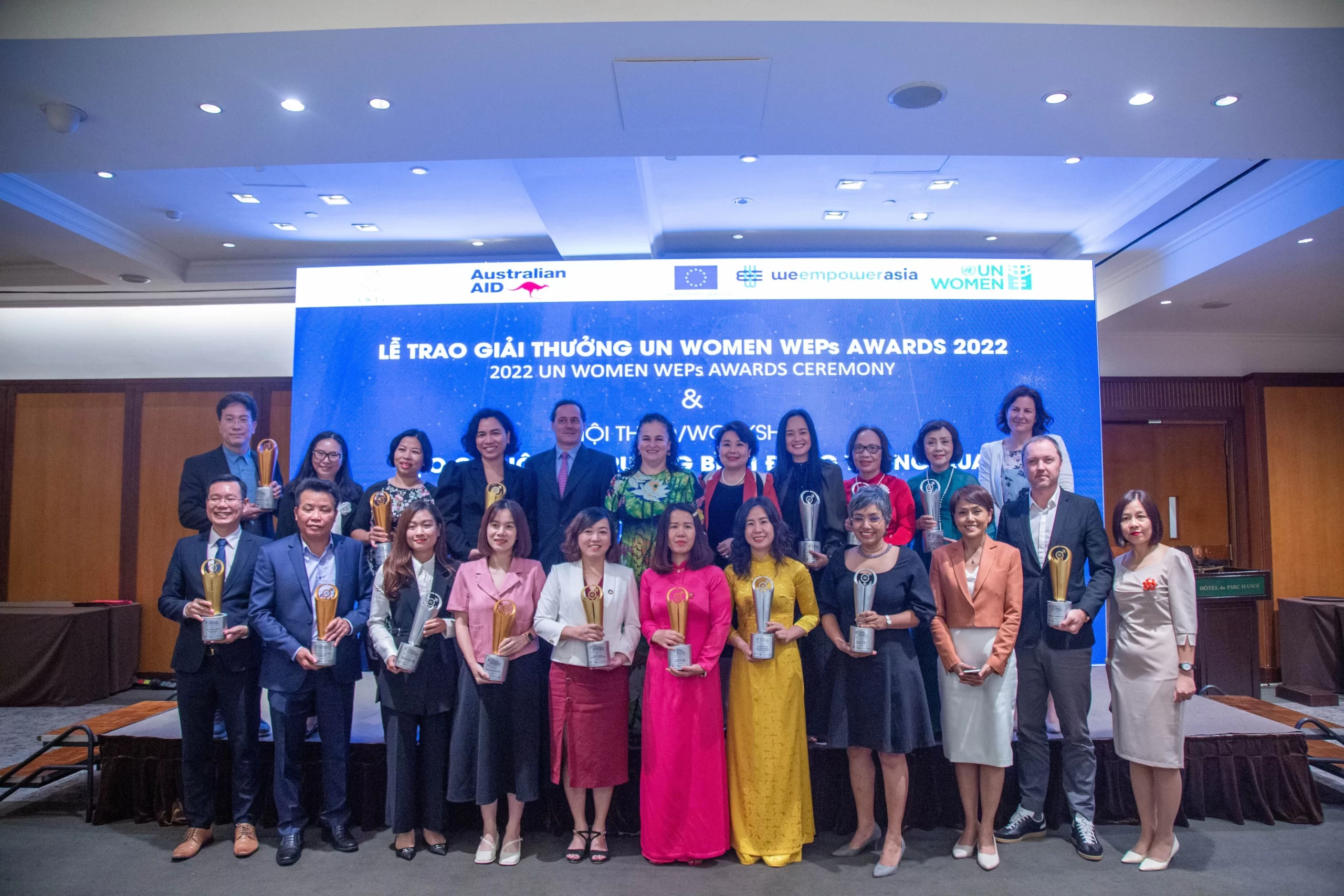 May 10 vinh dự nhận giải thưởng “Thực hiện nguyên tắc trao quyền cho phụ nữ” năm 2022