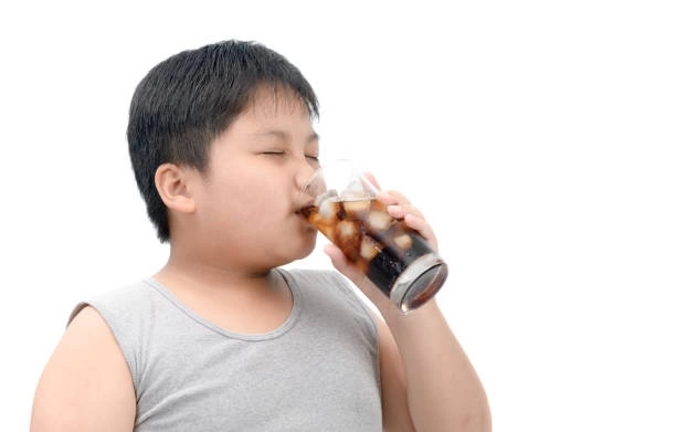 Điều gì xảy ra nếu trẻ em dùng đồ uống có đường mỗi ngày?