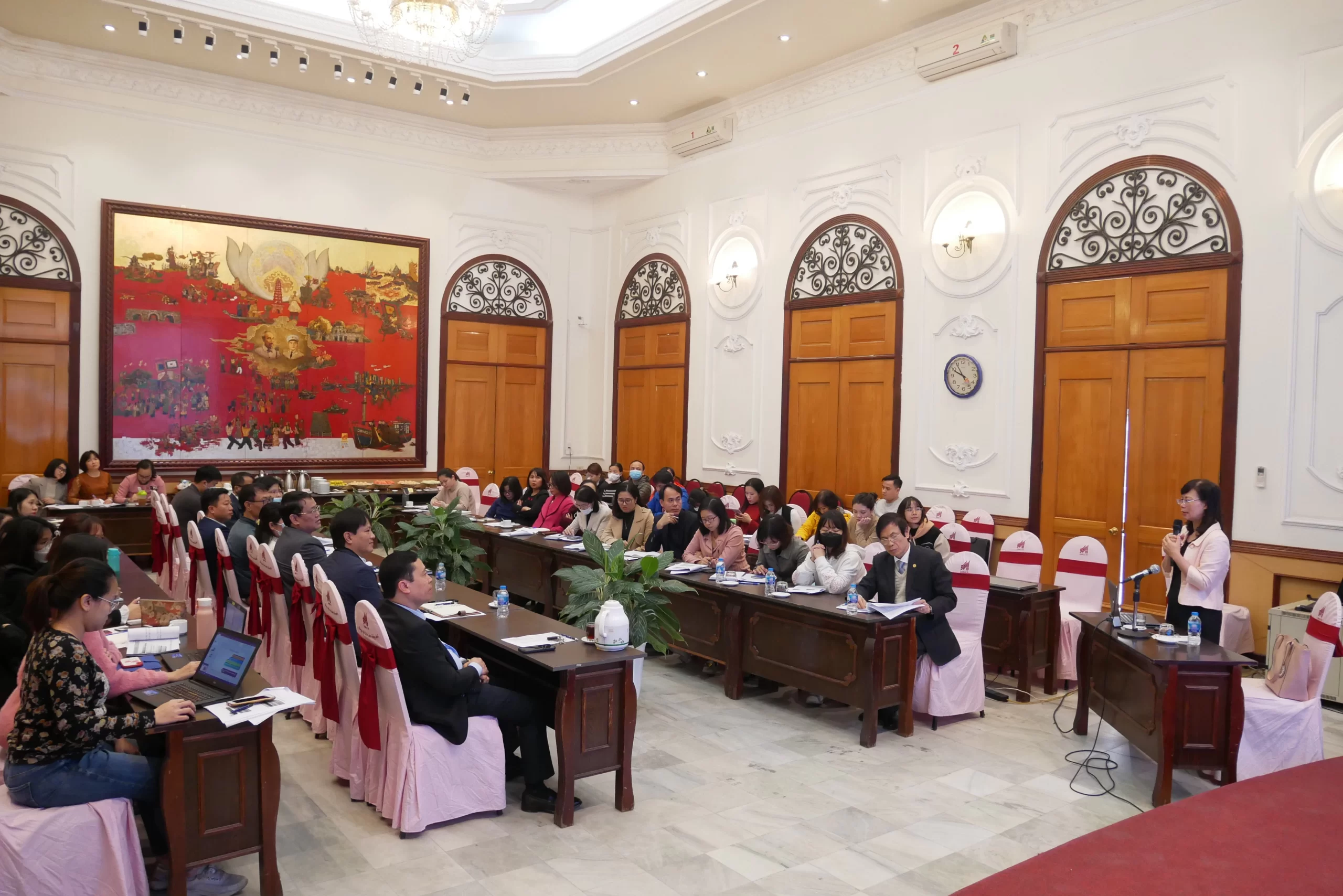 Bồi dưỡng kiến thức pháp luật về Lao động tiền lương năm 2022
