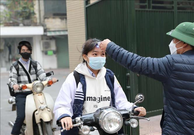 Người dân cần tuân thủ phòng dịch để đón Tết an toàn