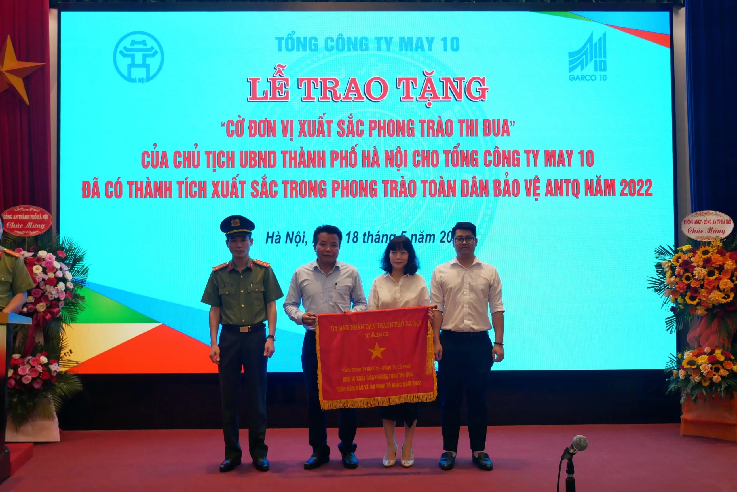 TCT May 10 vinh dự nhận “Cờ đơn vị xuất sắc phong trào thi đua” của Chủ tịch UBND Thành phố Hà Nội