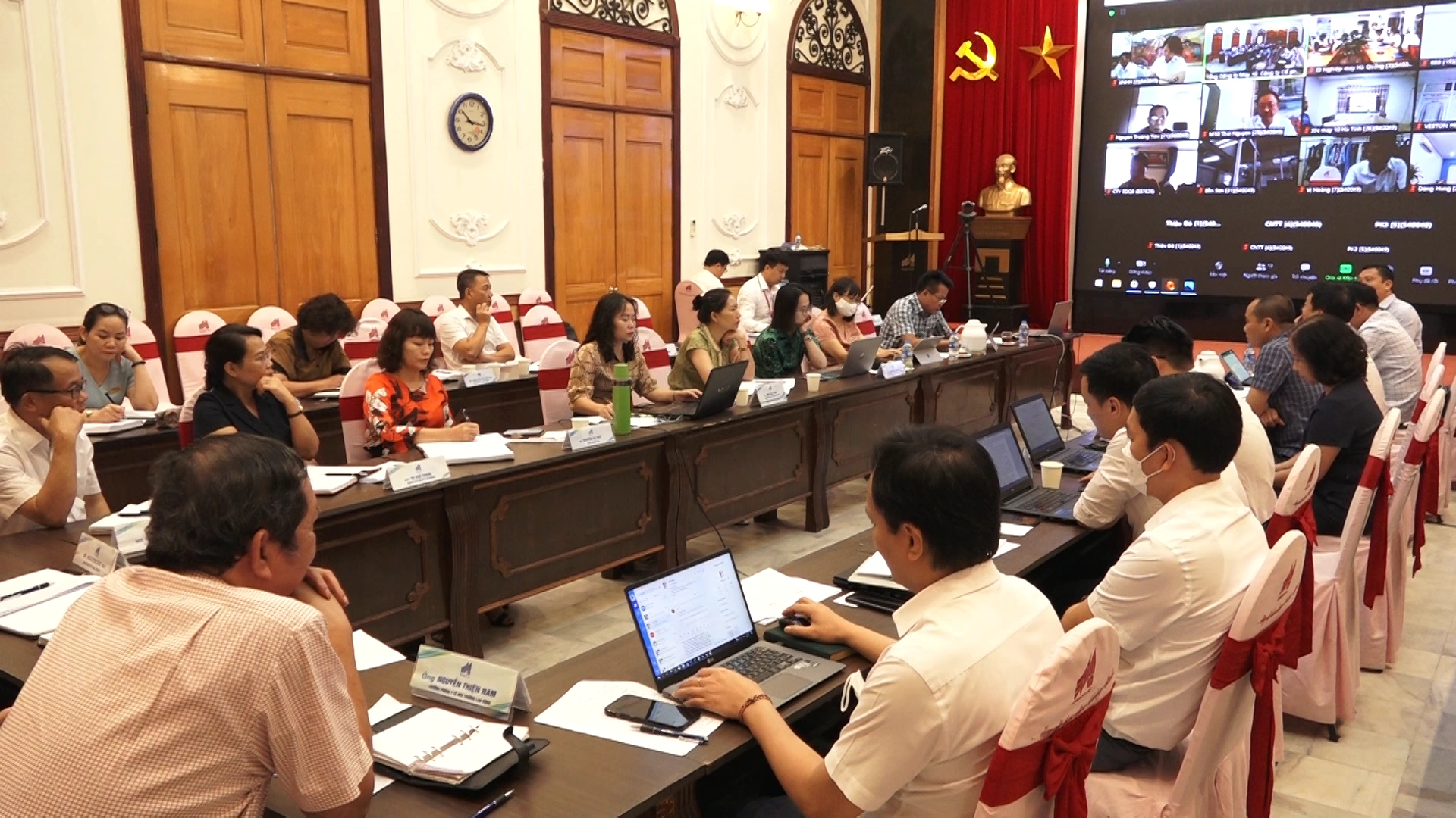 TCT May 10 quyết tâm biến khó khăn thành cơ hội!