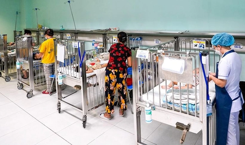 Phòng bệnh hô hấp cho trẻ trong giai đoạn giao mùa