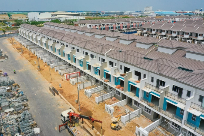 Một khu nhà ở tại TP Tân Uyên, Bình Dương, tháng 3/2021. Ảnh: Quỳnh Trần