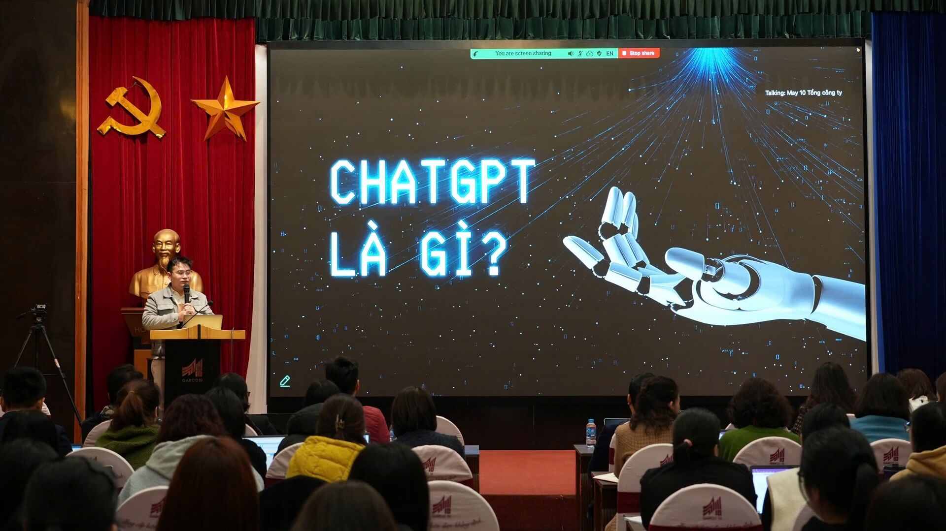 Tổ chức đào tạo, hướng dẫn “Sử dụng công cụ Chat GPT”