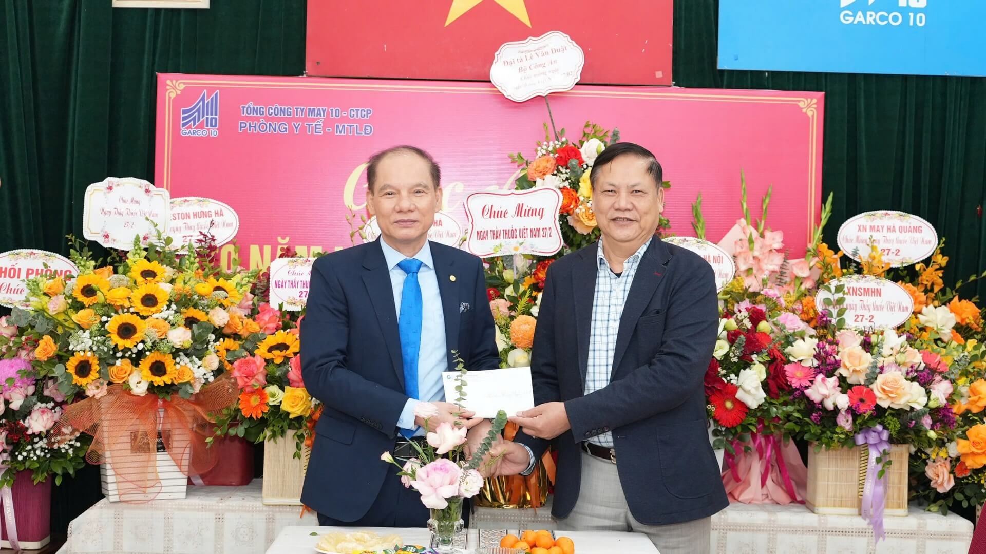 TRI ÂN NHỮNG NGƯỜI THẦY THUỐC TẬN TÂM CỦA TỔNG CÔNG TY MAY 10