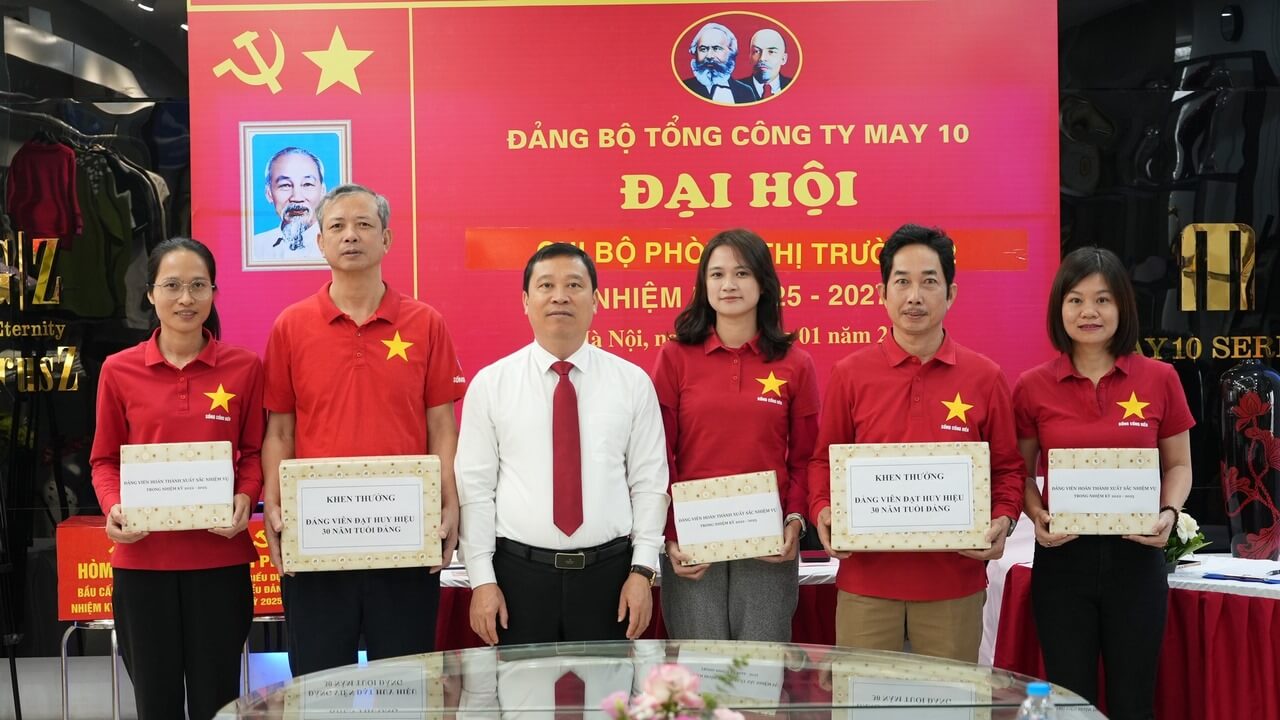 TỔ CHỨC THÀNH CÔNG ĐẠI HỘI CHI BỘ NHIỆM KỲ 2025-2027