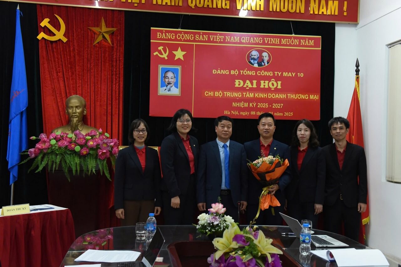 TỔ CHỨC THÀNH CÔNG ĐẠI HỘI CHI BỘ NHIỆM KỲ 2025-2027