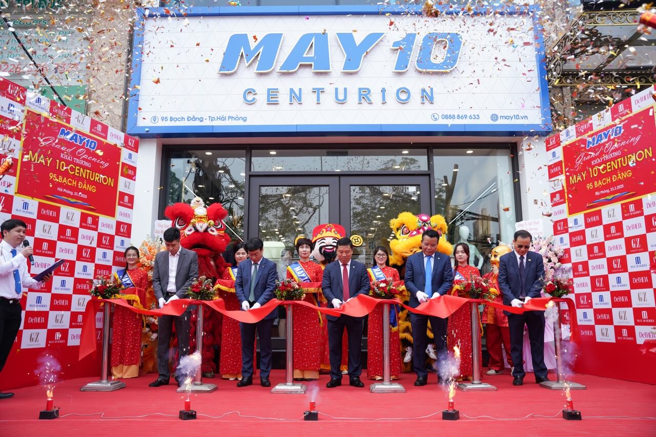 Khai trương cửa hàng thời trang May 10  tại TTTM Times City – Hà Nội và 95 Bạch Đằng – Hải Phòng