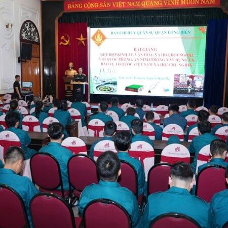 Lực lượng Tự vệ May 10 ra quân huấn luyện 2025 Kỷ luật – Bản lĩnh – Sẵn sàng bảo vệ Tổ quốc từ trong lòng doanh nghiệp
