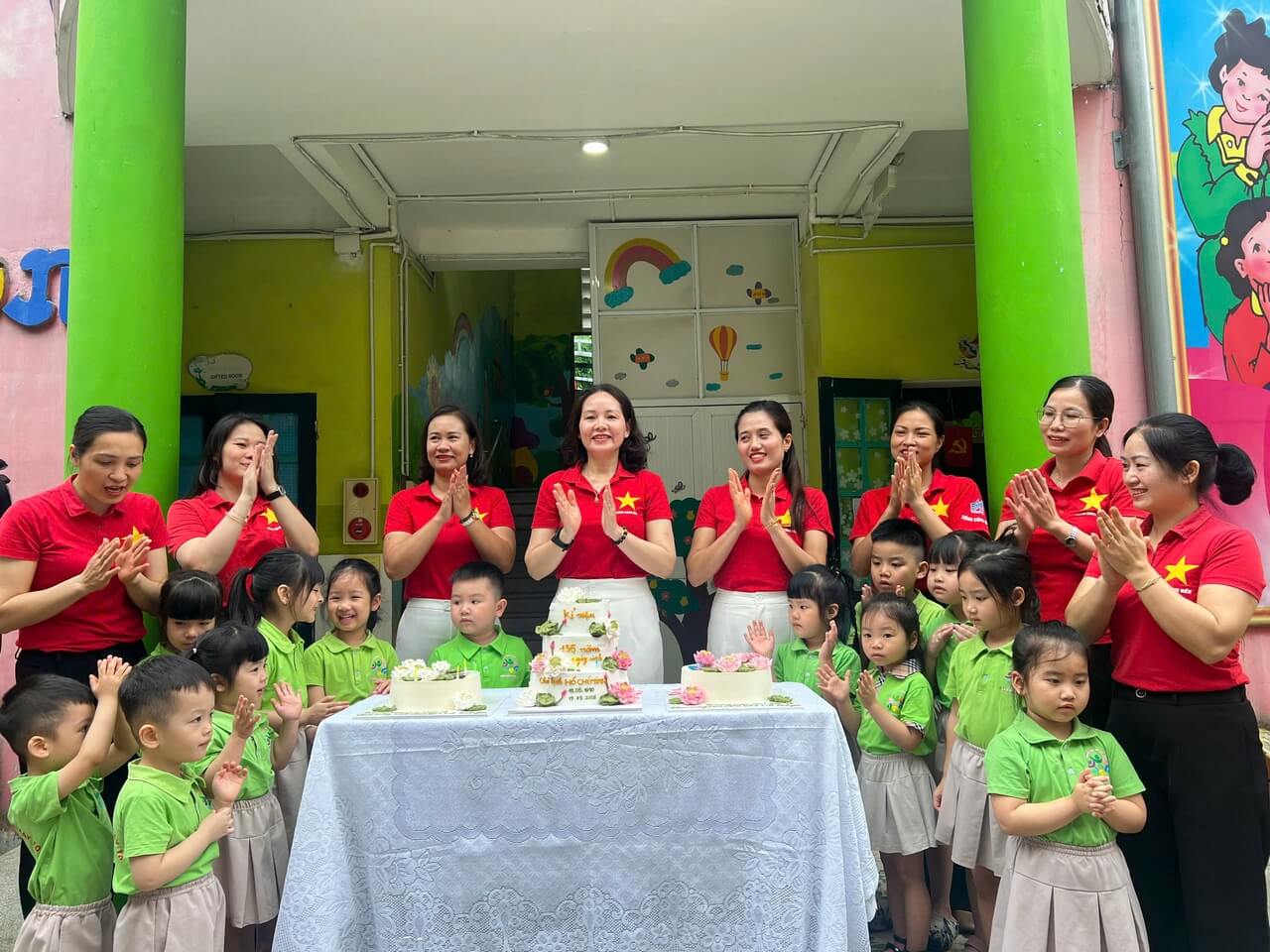 Kỷ niệm 135 năm ngày sinh Chủ tịch Hồ Chí Minh