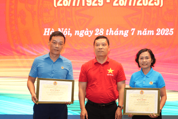 Công đoàn May 10 sơ kết hoạt động Công đoàn 6 tháng đầu năm 2025