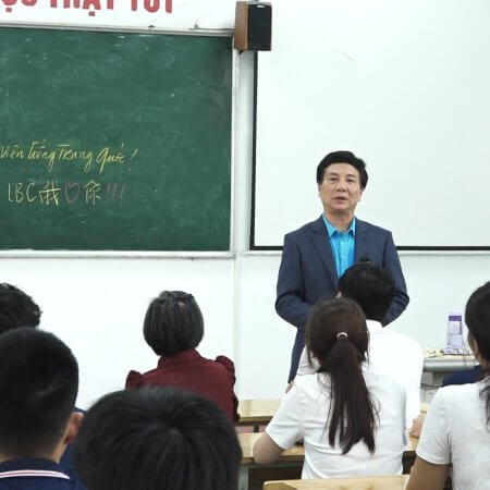 Đào tạo tiếng Trung Quốc tại Trường Cao đẳng Long Biên mở ra cánh cửa hội nhập cho sinh viên