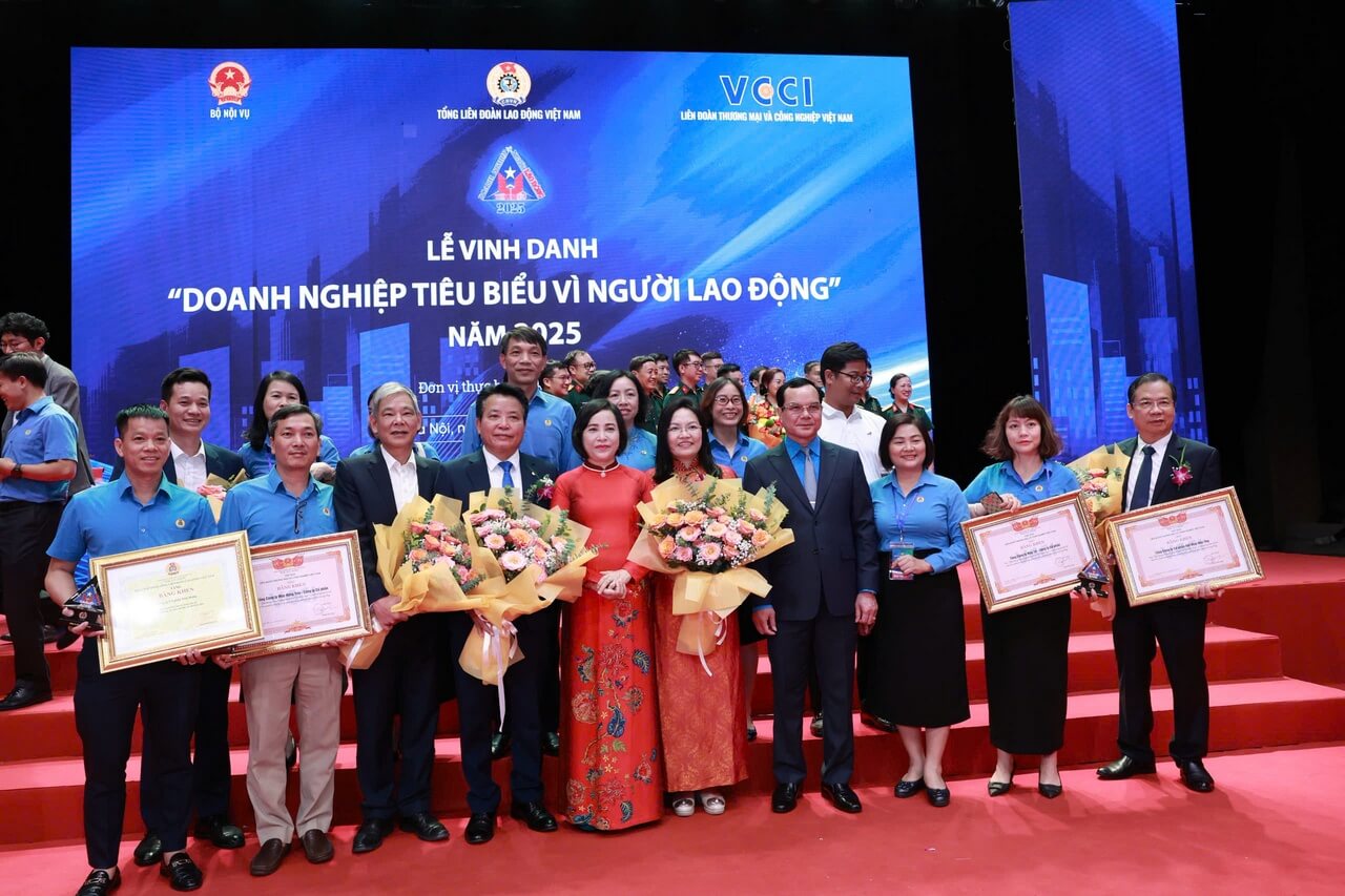 MAY 10: DẤU ẤN NHIỆM KỲ – TIÊN PHONG VÌ NGƯỜI LAO ĐỘNG