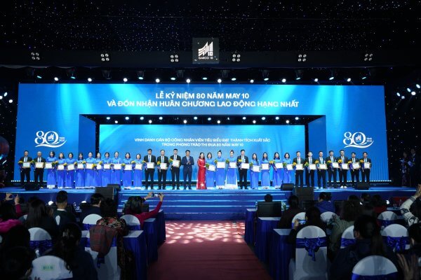 80 năm – Dệt nên khát vọng Việt