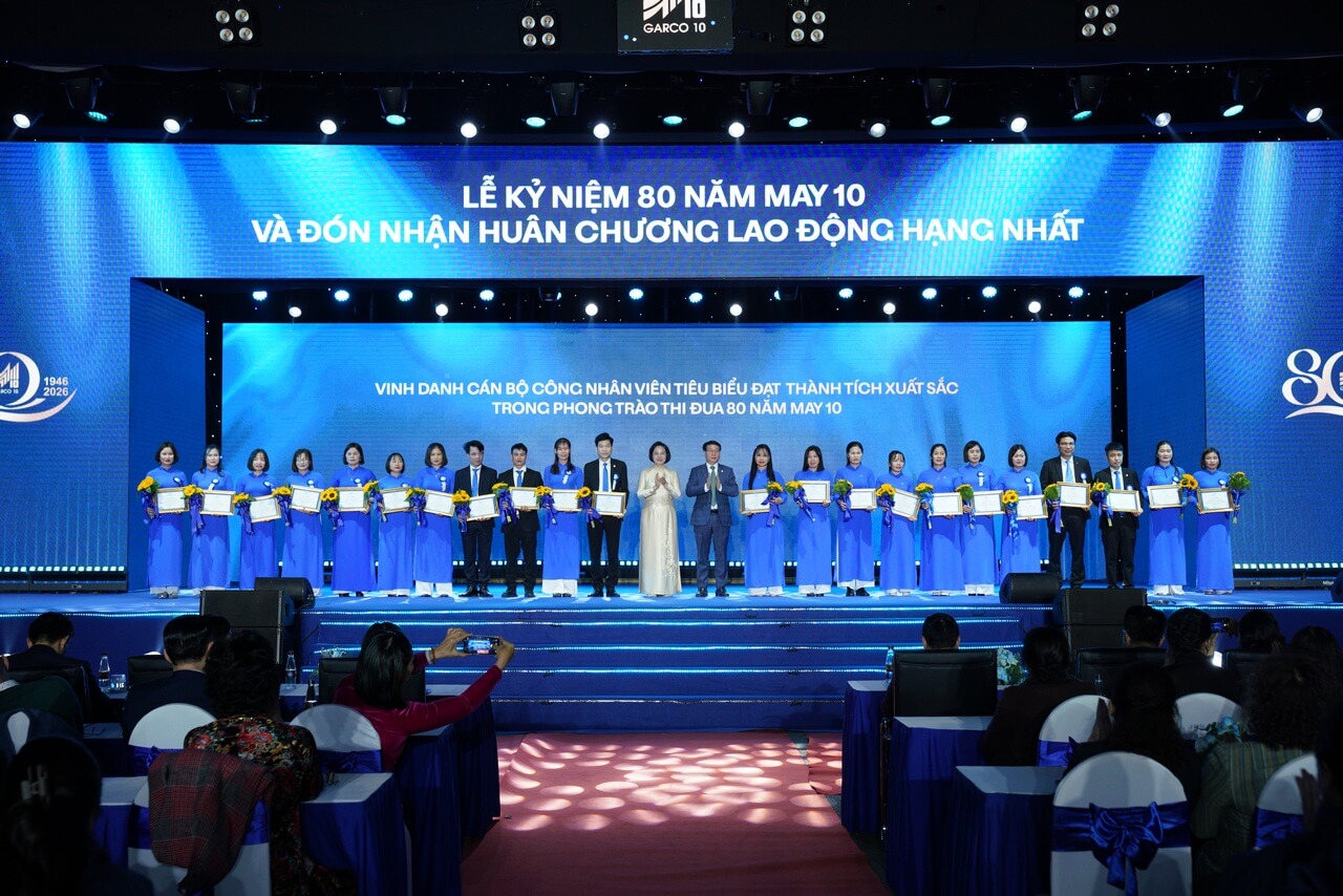 CHƯƠNG TRÌNH NGHỆ THUẬT ĐẶC BIỆT “MAY 10 – 80 NĂM DỆT NÊN KHÁT VỌNG VIỆT”