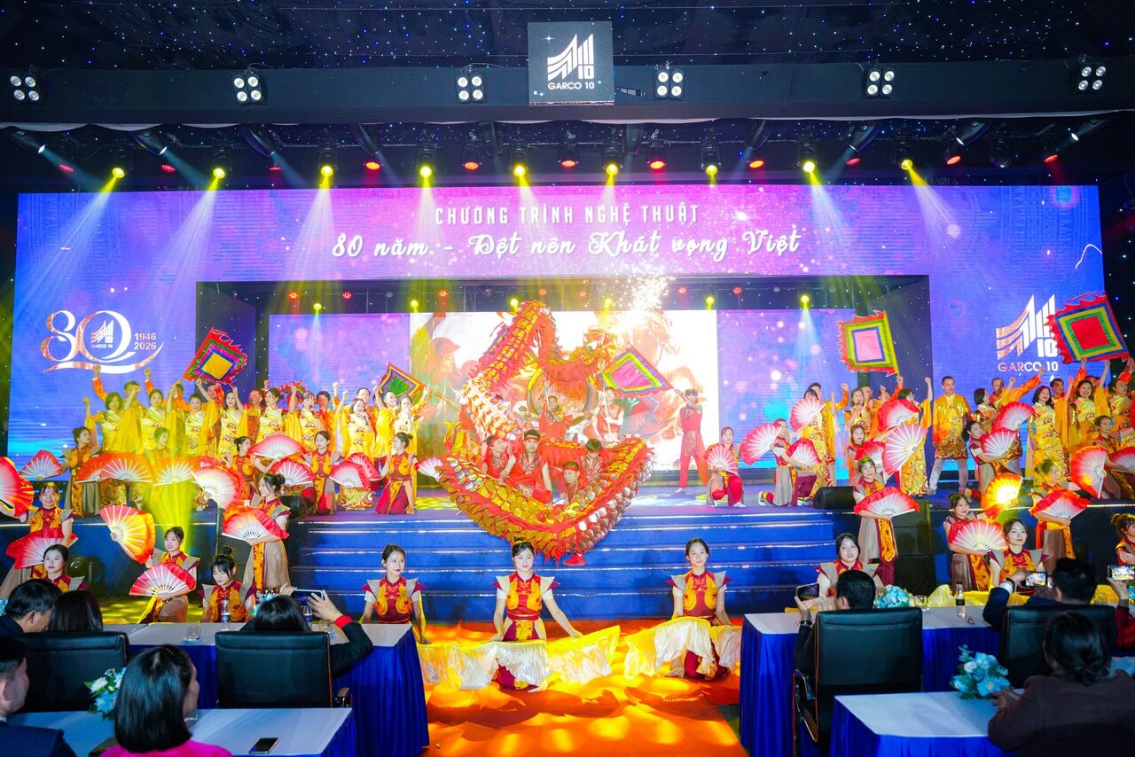 CHƯƠNG TRÌNH NGHỆ THUẬT ĐẶC BIỆT “MAY 10 – 80 NĂM DỆT NÊN KHÁT VỌNG VIỆT”