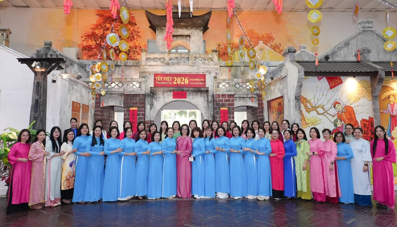 CHƯƠNG TRÌNH THAM QUAN HỌC TẬP CHÍNH TRỊ, GIÁO DỤC TRUYỀN THỐNG CHO CÁN BỘ CÔNG ĐOÀN MAY 10