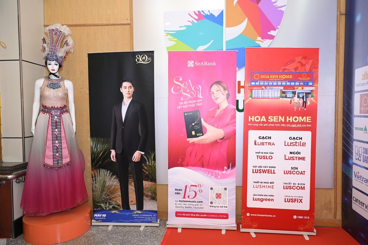 TCT MAY 10 ĐƯỢC VINH DANH “DOANH NGHIỆP VĂN HÓA, UY TÍN NĂM 2025”