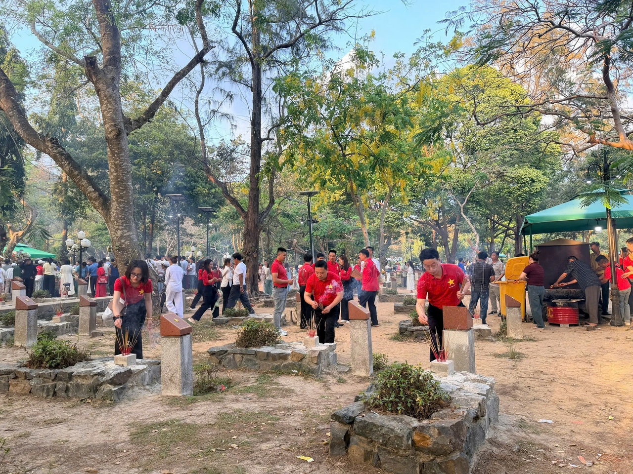 ĐOÀN CÔNG NHÂN, NHÂN VIÊN TIÊU BIỂU, XUẤT SẮC NHẤT NĂM 2025 MAY 10 THĂM QUAN, HỌC TẬP TẠI CÔN ĐẢO – TP. HỒ CHÍ MINH – CẦN THƠ