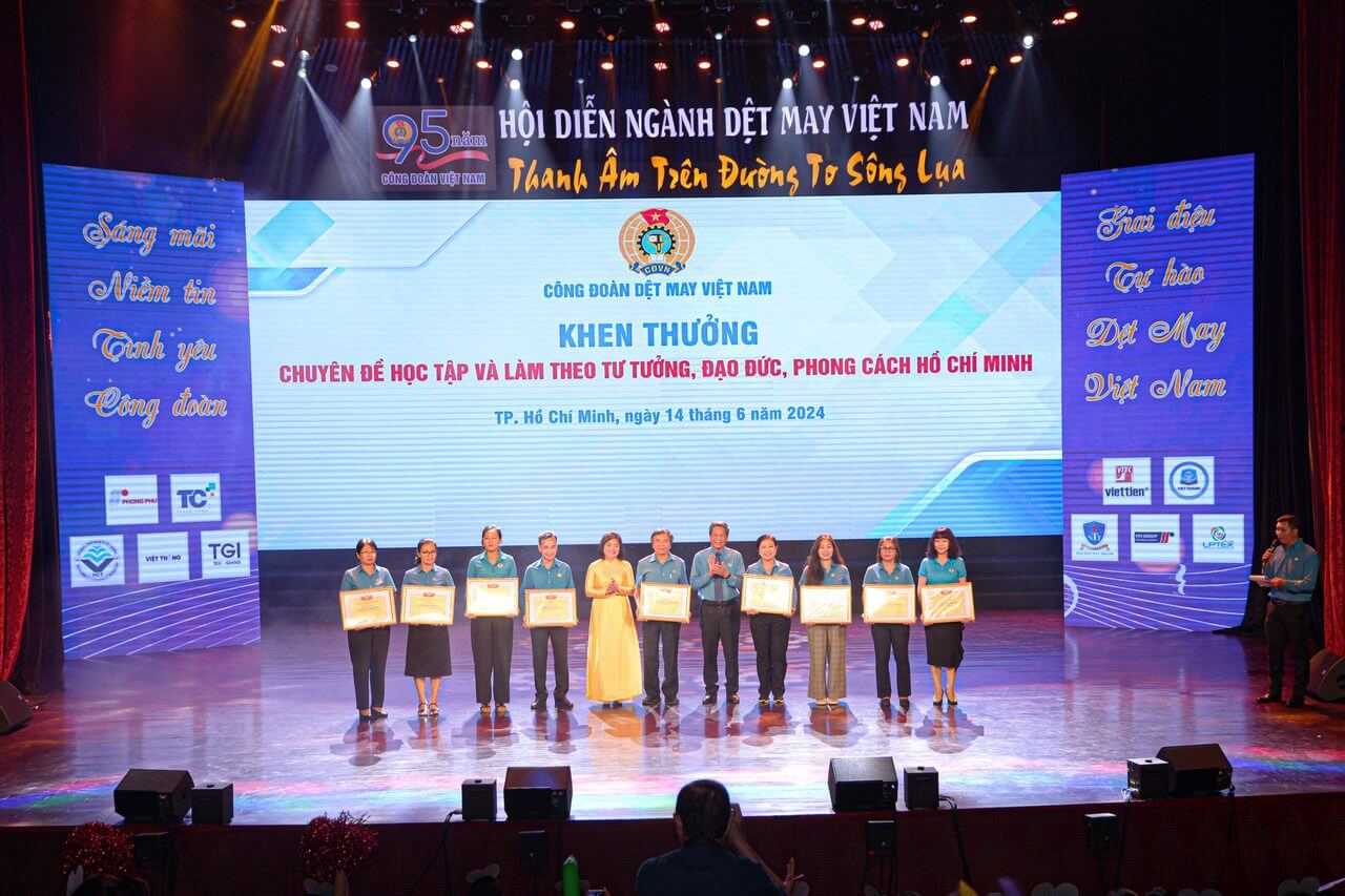 Tinh thần May 10: Học Bác từ những điều bình dị nhất