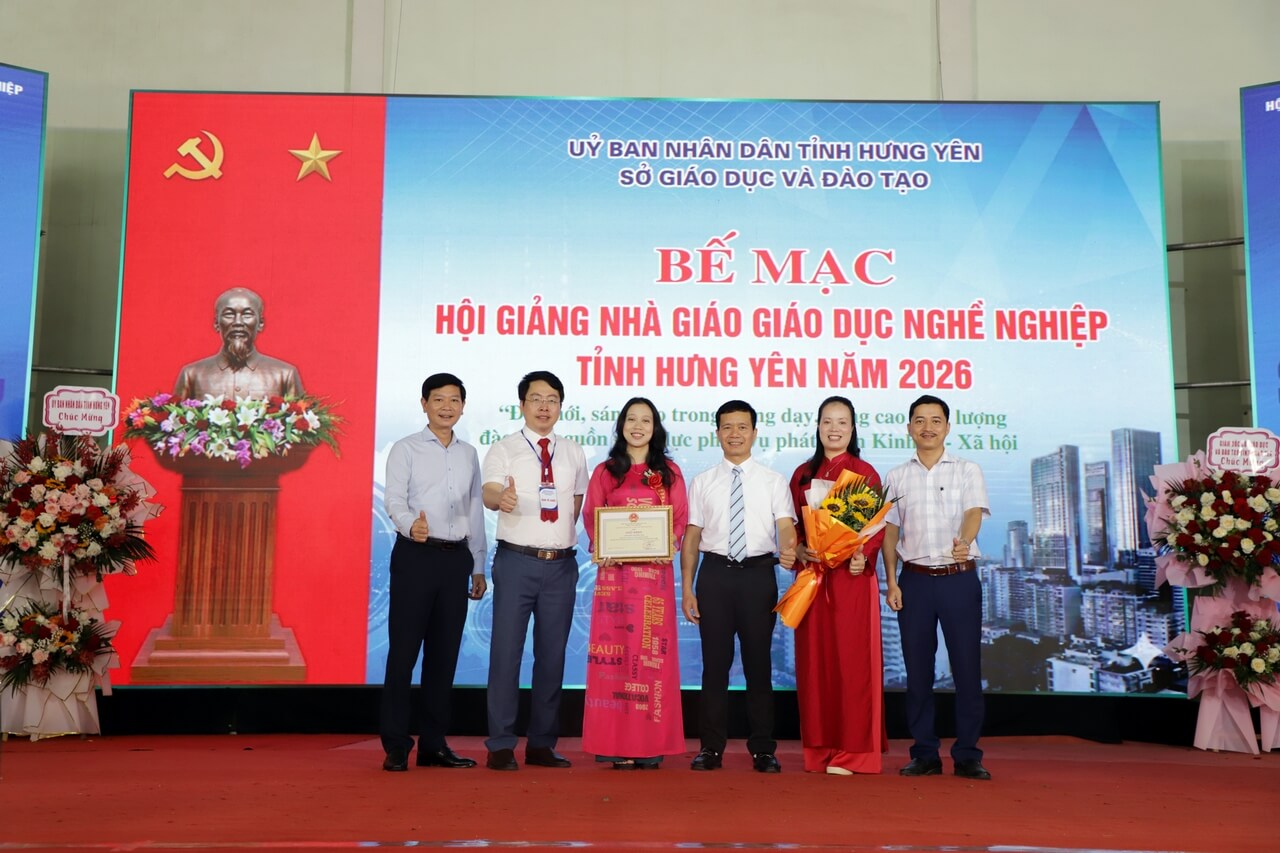TRƯỜNG CAO ĐẲNG LONG BIÊN TỎA SÁNG TẠI HỘI GIẢNG NHÀ GIÁO GDNN TỈNH HƯNG YÊN NĂM 2026