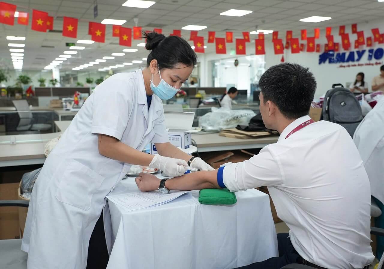 MAY 10 TỔ CHỨC KHÁM SỨC KHỎE ĐỊNH KỲ ĐỢT 1 NĂM 2026 CHO NGƯỜI LAO ĐỘNG