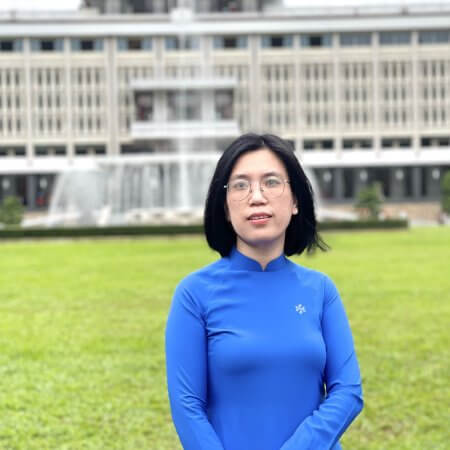 Người nhóm trưởng tận tâm phía sau những mẫu hàng