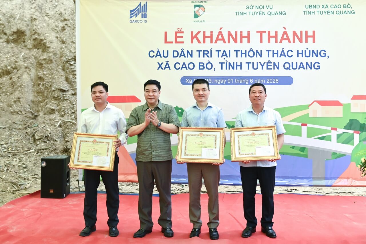 May 10 khánh thành cây cầu thứ 8 dành tặng đồng bào vùng cao