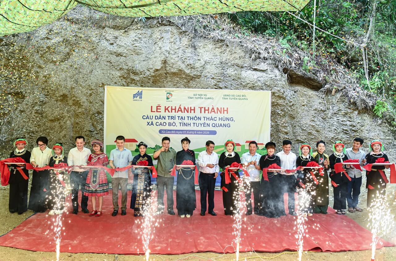 May 10 khánh thành cây cầu thứ 8 dành tặng đồng bào vùng cao