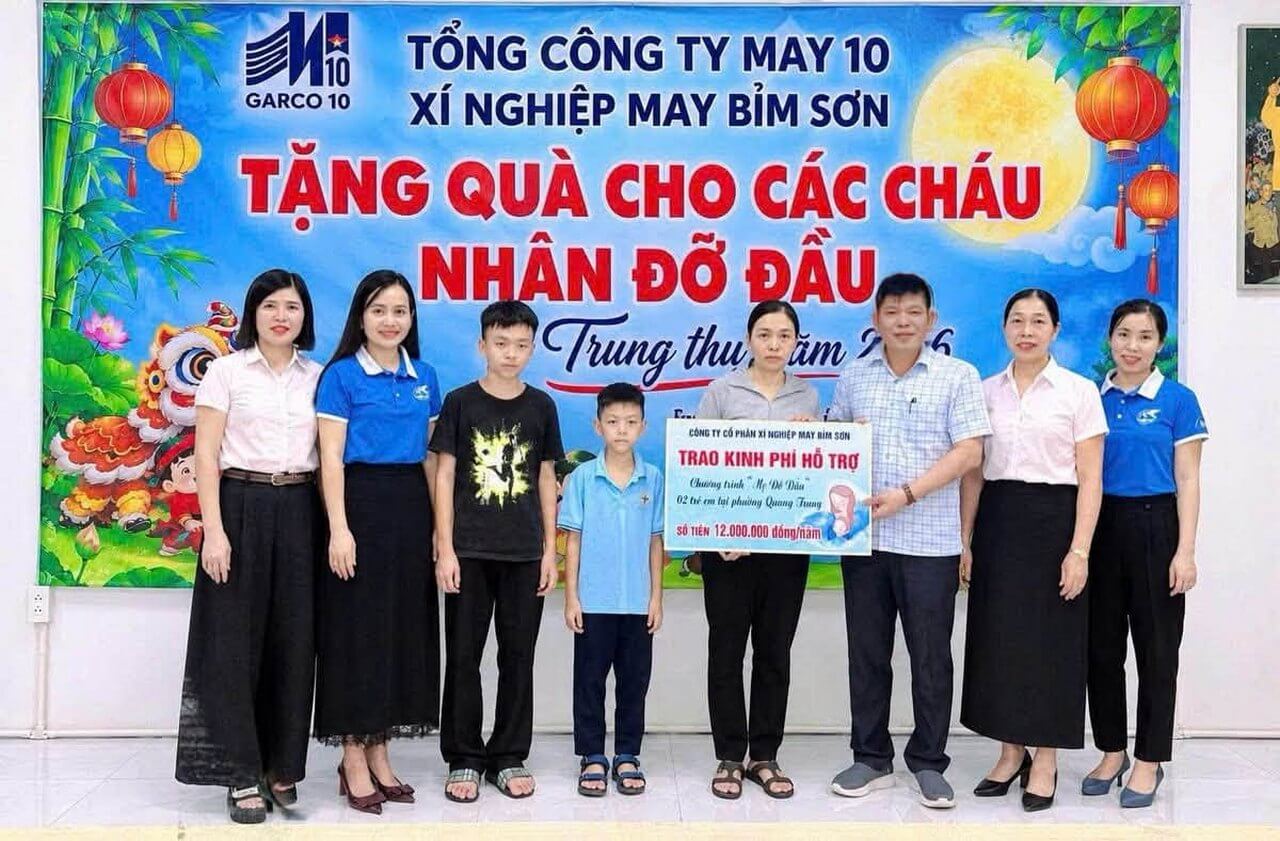 TRUNG THU KẾT NỐI: ẤM ÁP NHỮNG VÒNG TAY MAY 10